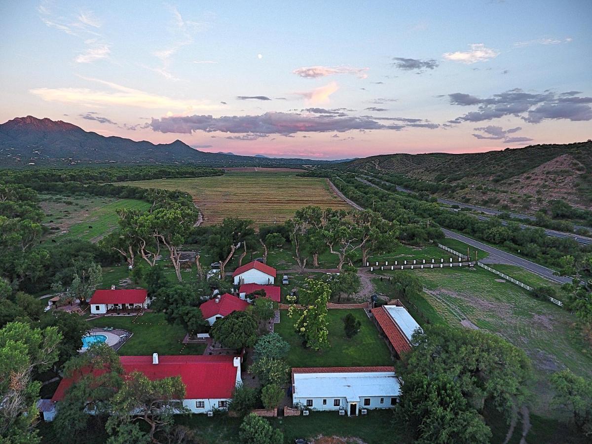Rancho Santa Cruz Bed & Breakfast Tubac Bagian luar foto